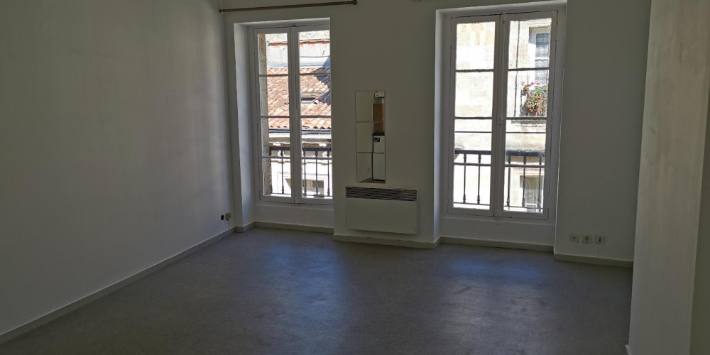 appartement à BORDEAUX (33000)