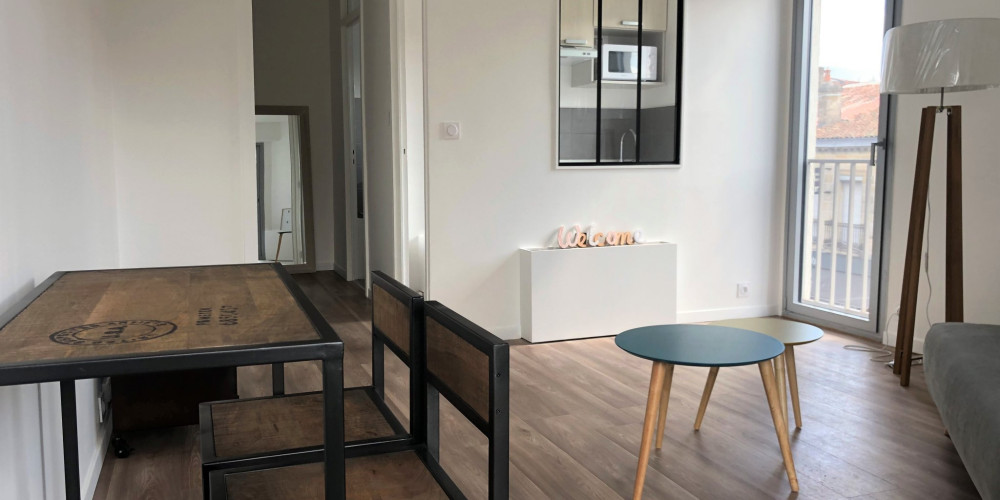 appartement à BORDEAUX (33800)