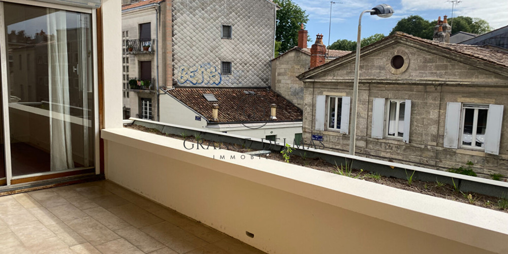 appartement à BORDEAUX (33000)