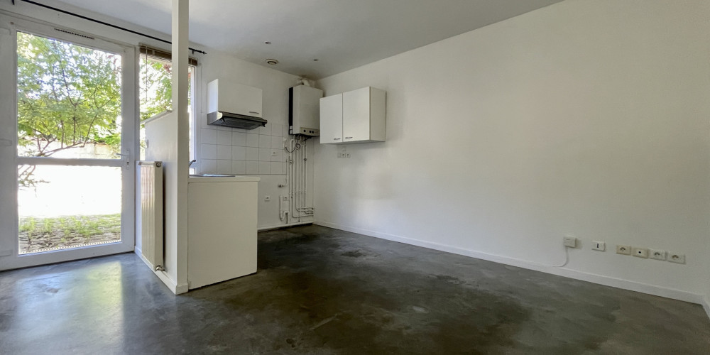 appartement à BORDEAUX (33000)