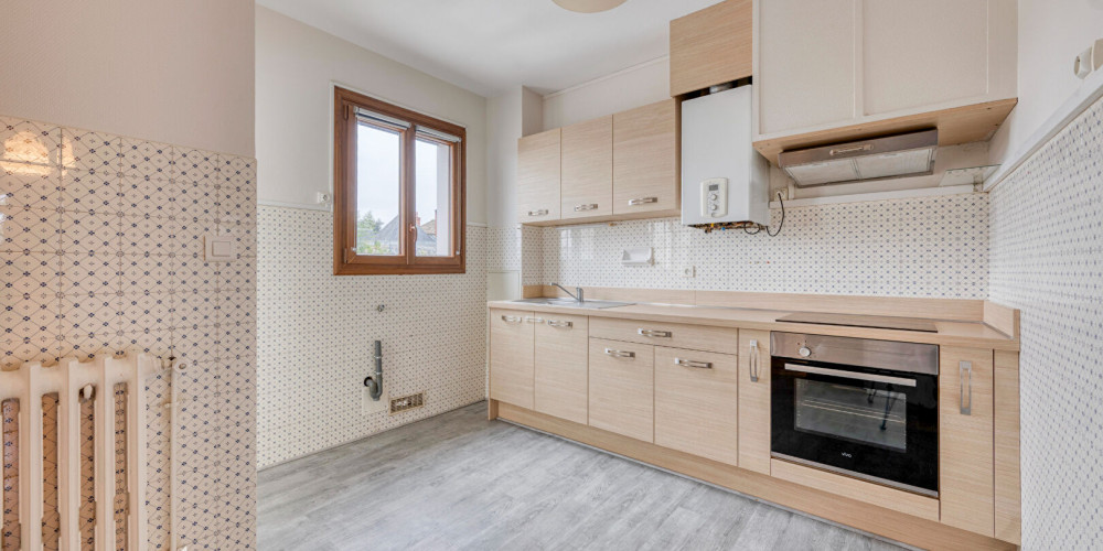 appartement à BORDEAUX (33200)