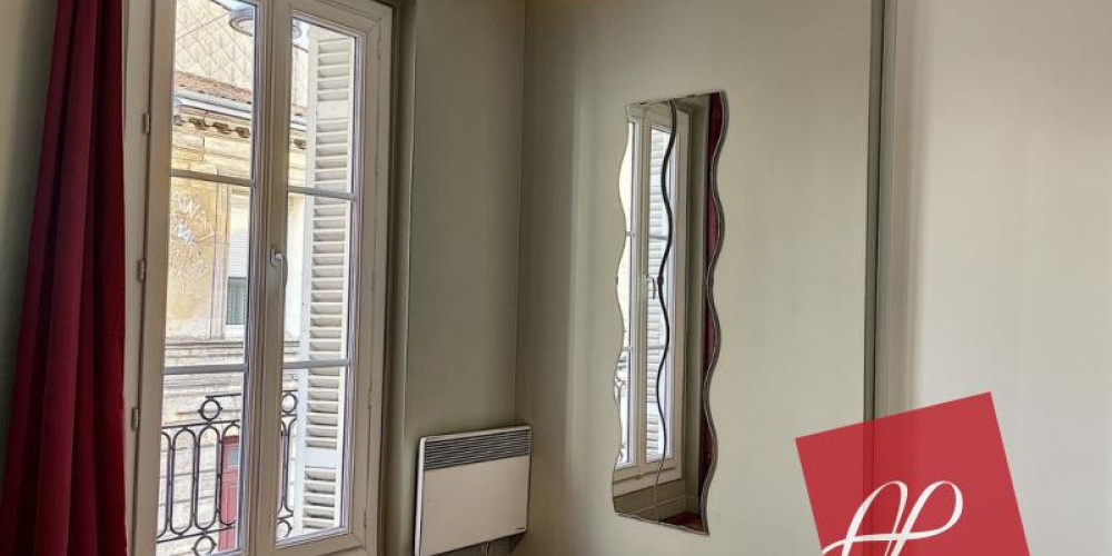 appartement à BORDEAUX (33000)