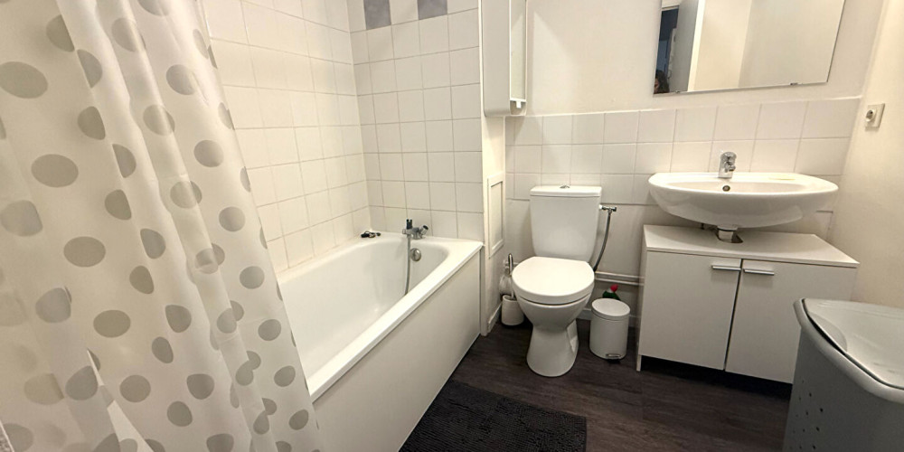 appartement à BORDEAUX (33000)