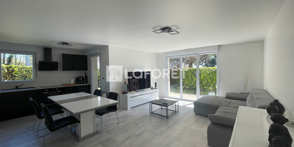 appartement à ST MACAIRE (33490)