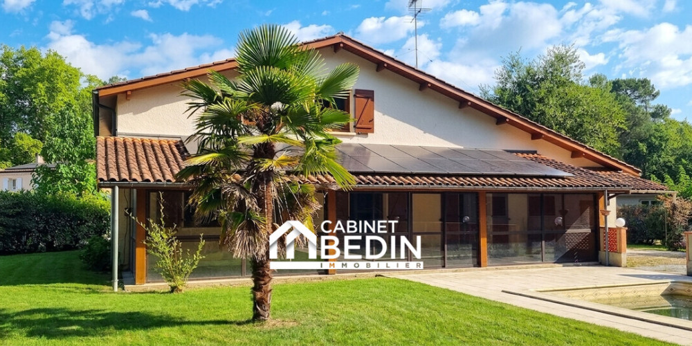 maison à ST SELVE (33650)