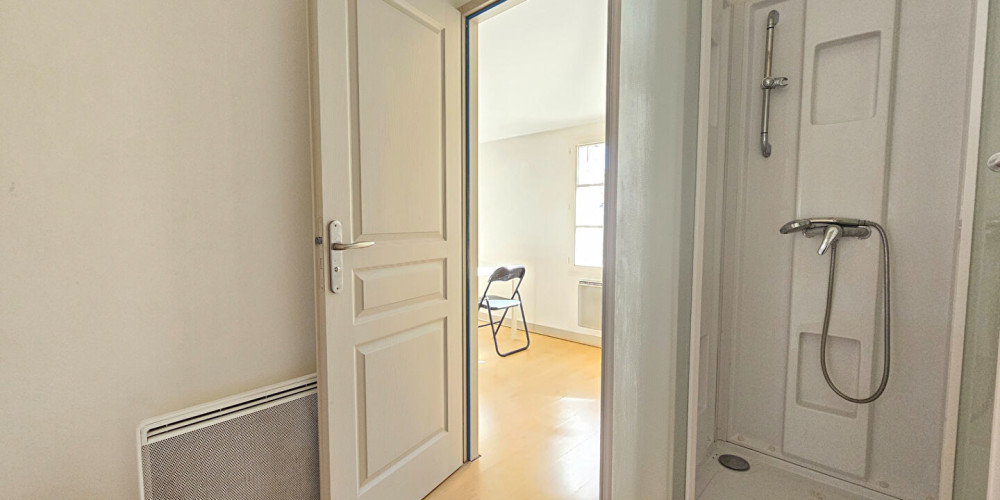 appartement à BORDEAUX (33000)