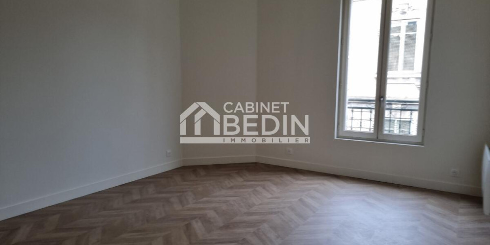 appartement à BORDEAUX (33800)