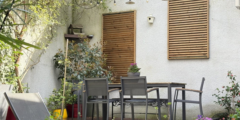 appartement à BORDEAUX (33800)