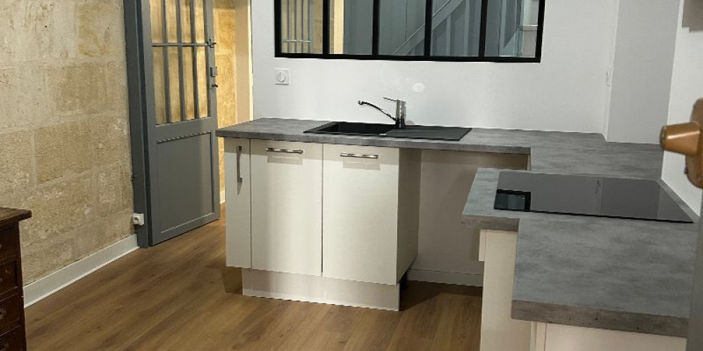 immeuble à ST ANDRE DE CUBZAC (33240)