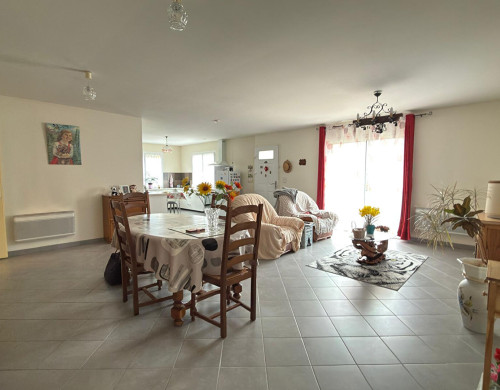 maison  AMBARES ET LAGRAVE