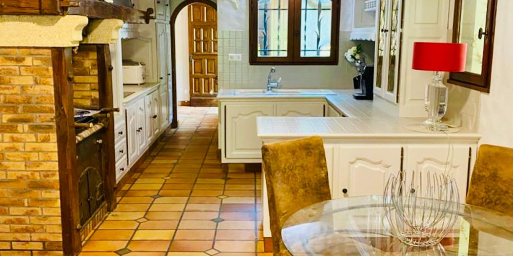 maison à YVRAC (33370)