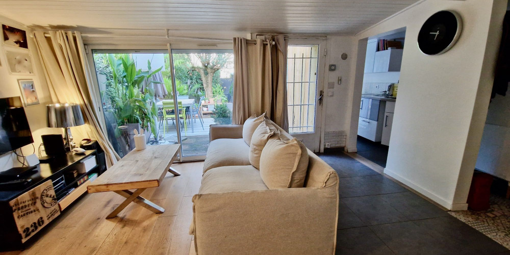 maison à LE BOUSCAT (33110)