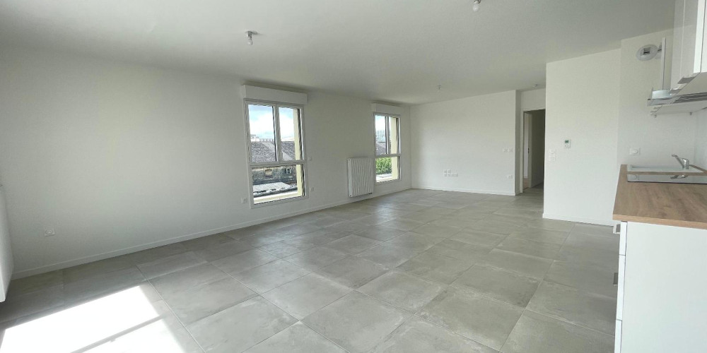 appartement à BORDEAUX (33800)