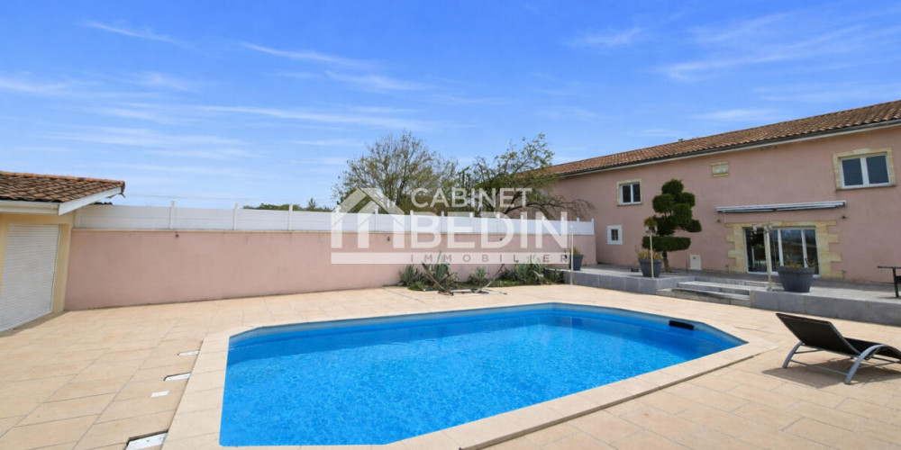 maison à AMBARES ET LAGRAVE (33440)