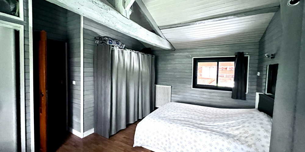 maison à SALLES (33770)