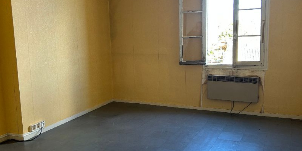 immeuble à ST ANDRE DE CUBZAC (33240)