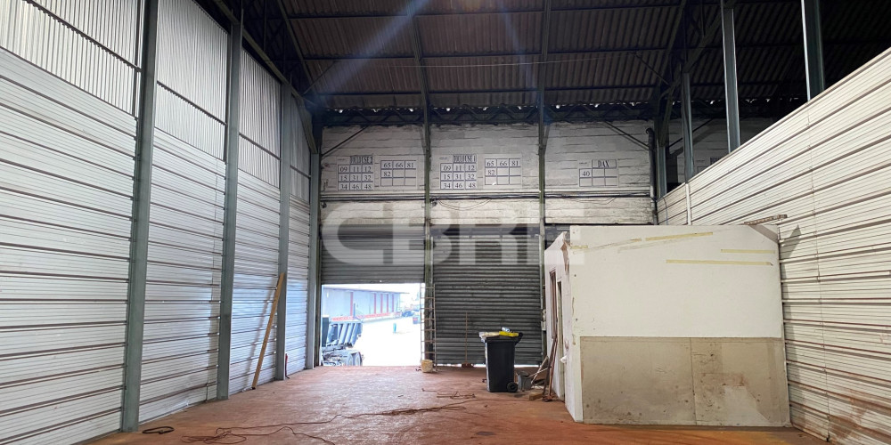 local industriel à BEGLES (33130)