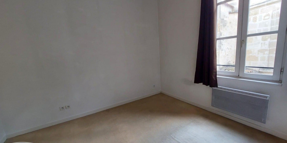 appartement à BORDEAUX (33000)
