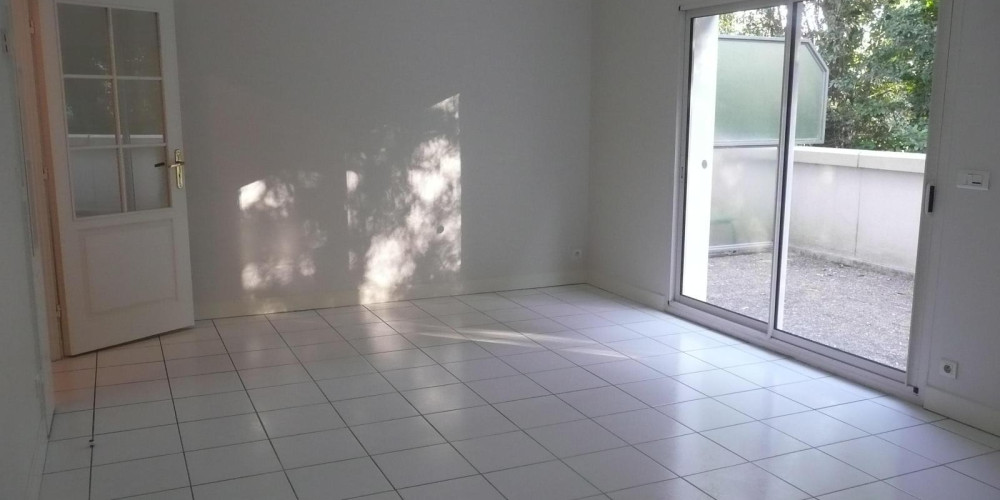 appartement à BORDEAUX (33200)