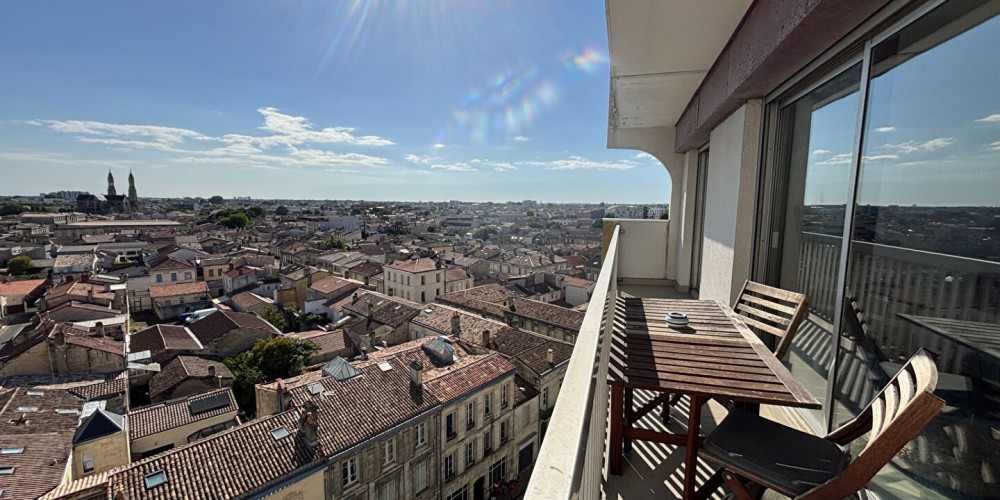 appartement à BORDEAUX (33800)