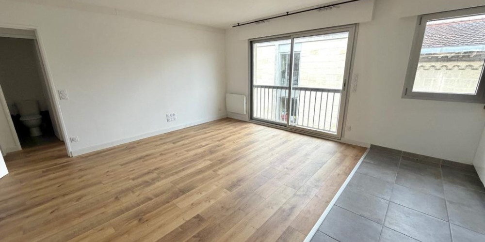 appartement à BORDEAUX (33800)