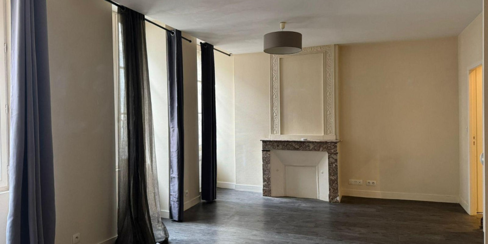appartement à BORDEAUX (33000)
