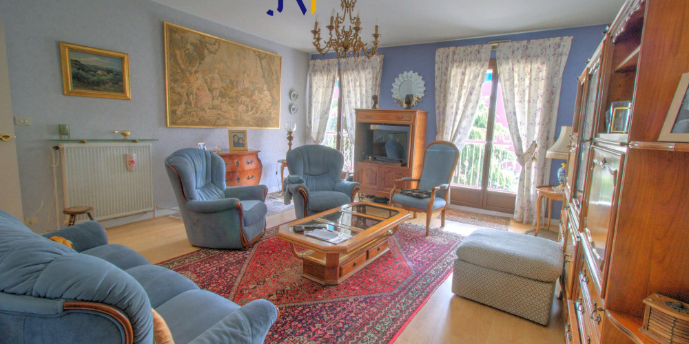 appartement à BORDEAUX (33000)
