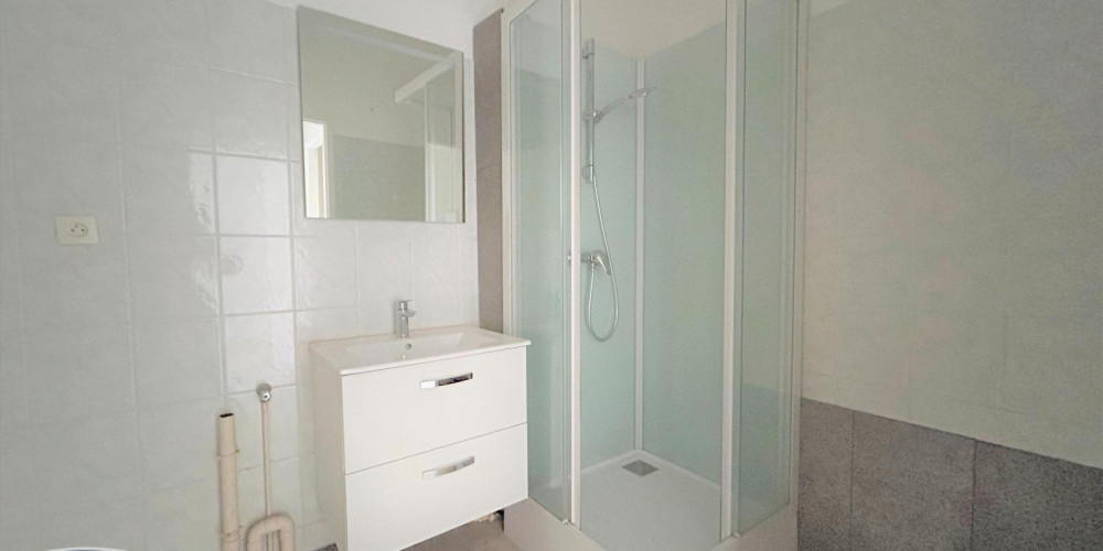 appartement à COUTRAS (33230)