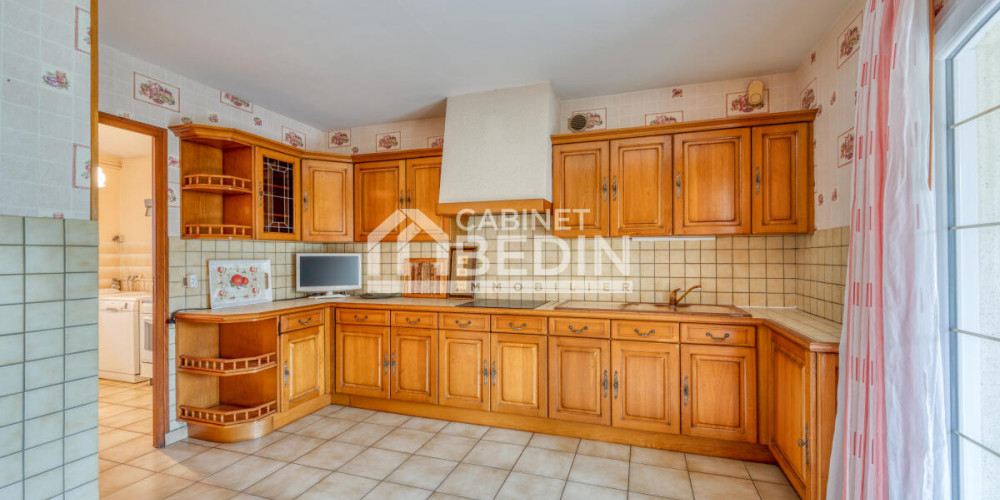 maison à LE TAILLAN MEDOC (33320)