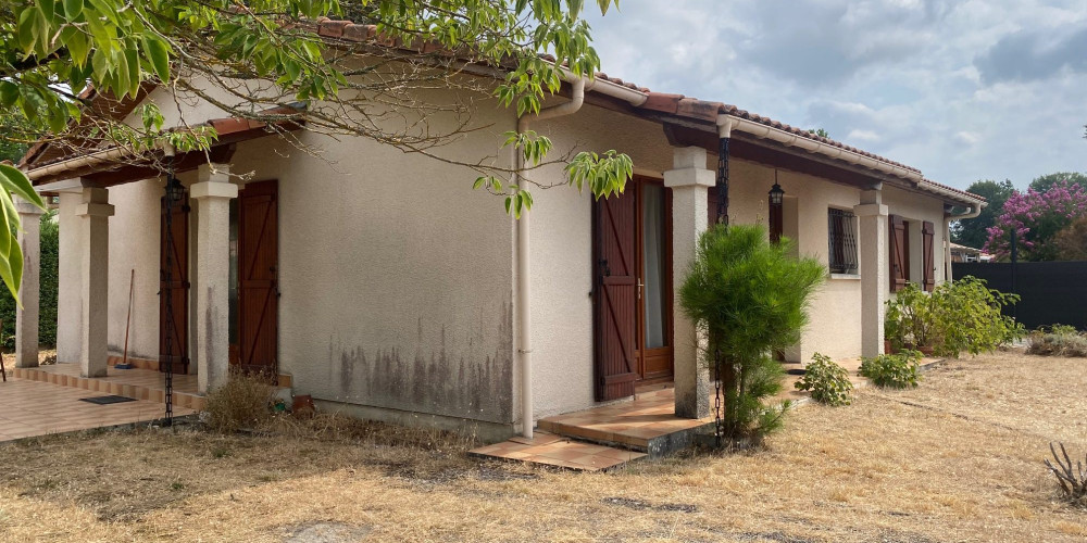 maison à ARES (33740)
