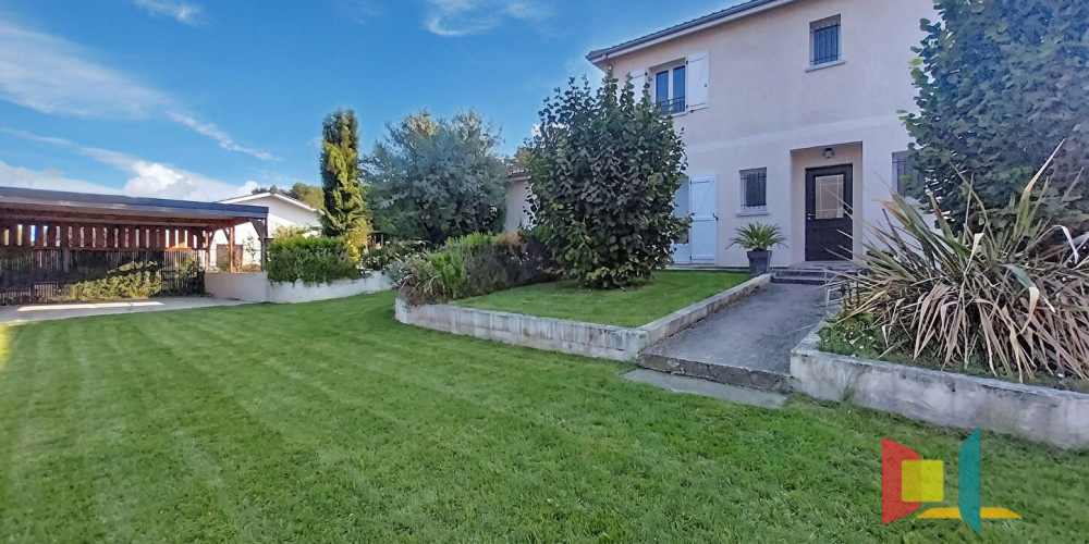 maison à BRANNE (33420)