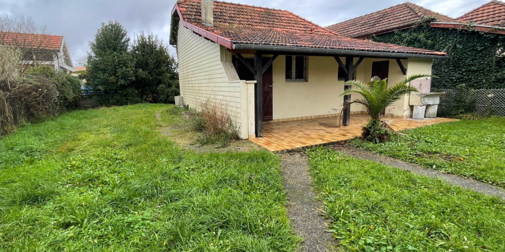 maison à GUJAN MESTRAS (33470)