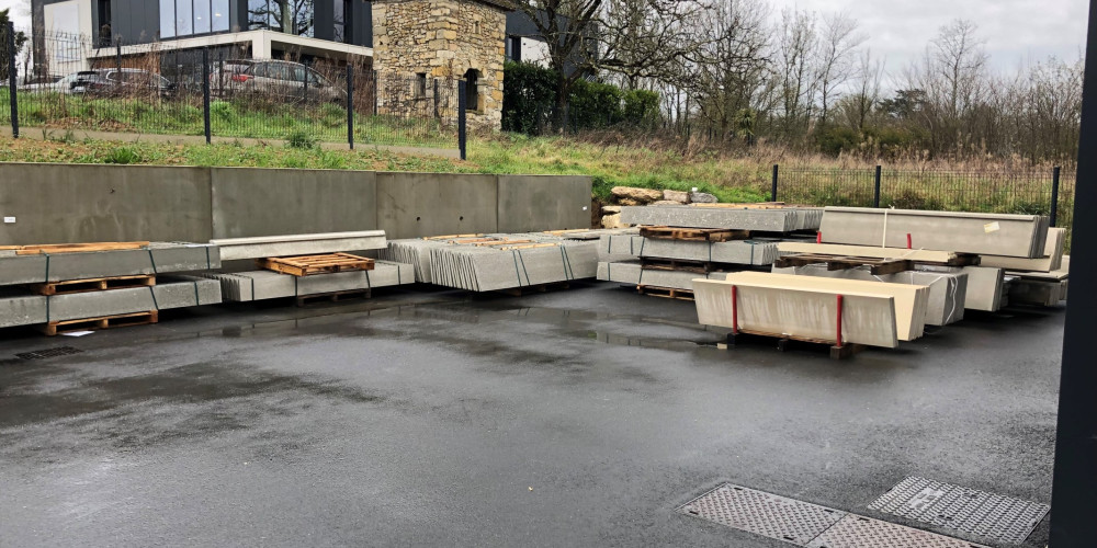 local industriel à MONTUSSAN (33450)