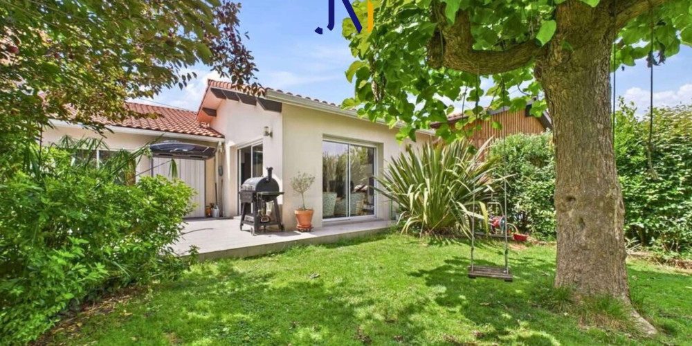 maison à PESSAC (33600)