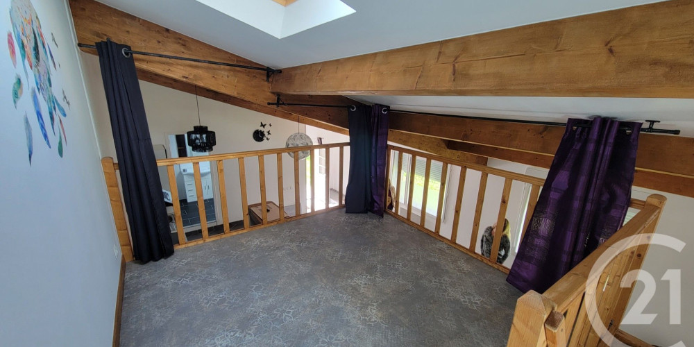 appartement à MONTAGNE (33570)