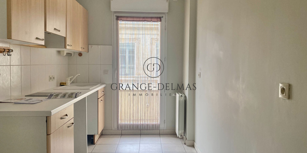 appartement à BORDEAUX (33000)