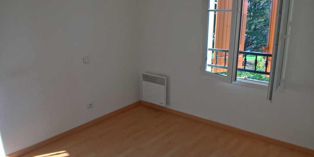 appartement à LA REOLE (33190)