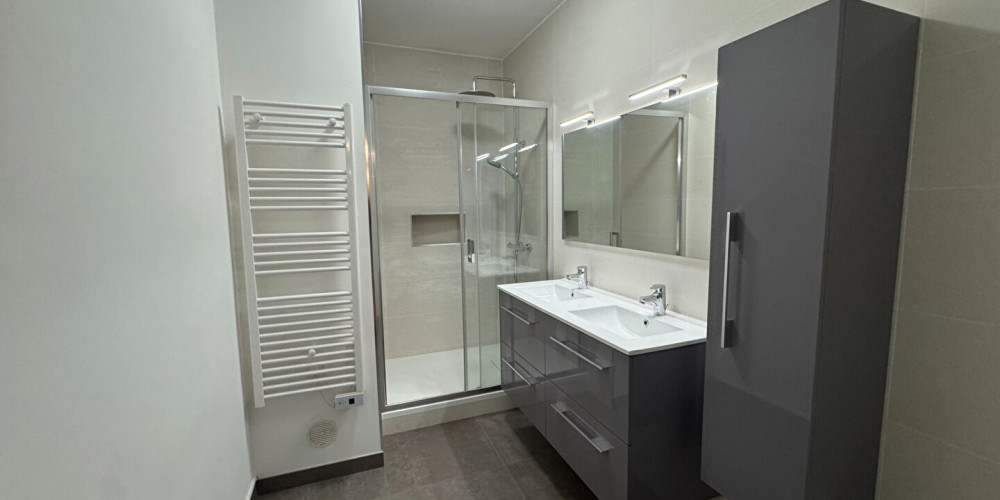 appartement à BORDEAUX (33200)