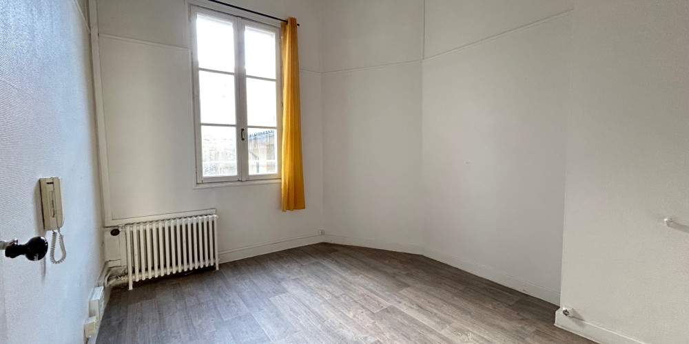 appartement à BORDEAUX (33000)