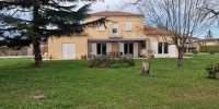 maison à ST SEURIN DE CURSAC (33390)