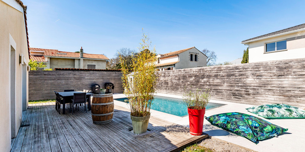 maison à LE HAILLAN (33185)