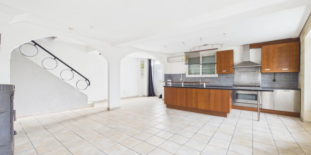 maison à GUITRES (33230)