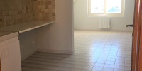 appartement à LES BILLAUX (33500)