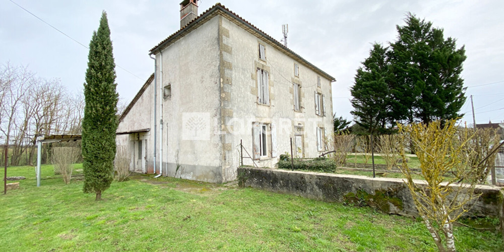 maison à AUROS (33124)