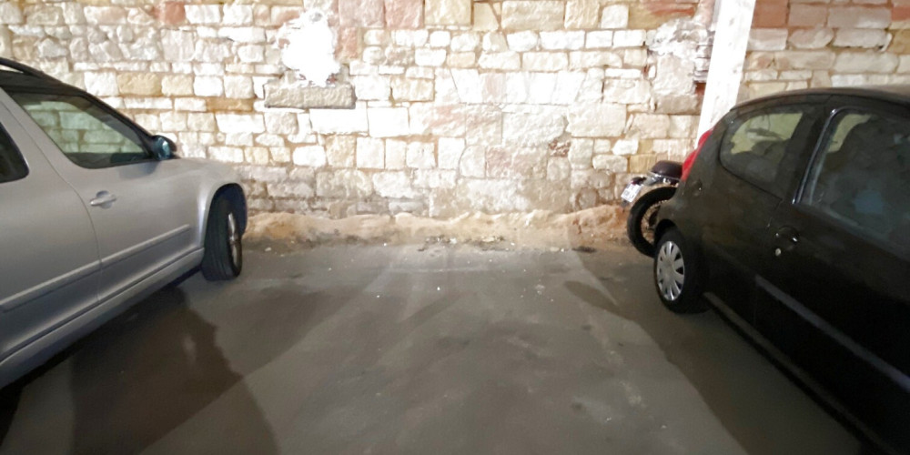 parking à BORDEAUX (33000)