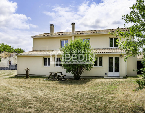 maison  IZON
