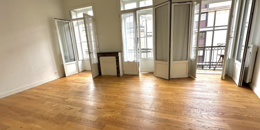 appartement à BORDEAUX (33000)