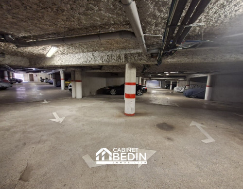 parking  TALENCE