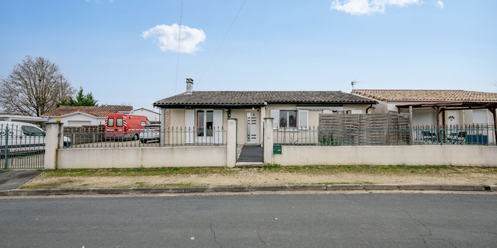 maison à CARBON BLANC (33560)