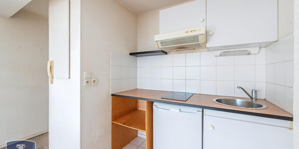 appartement à BORDEAUX (33800)